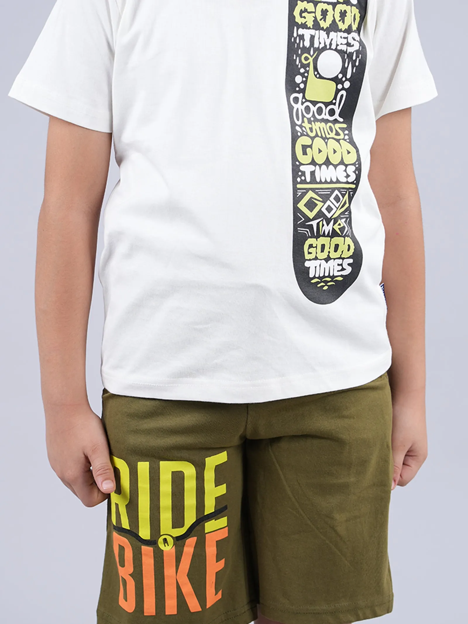 Boys Printed Tee & Knit Shorts Set