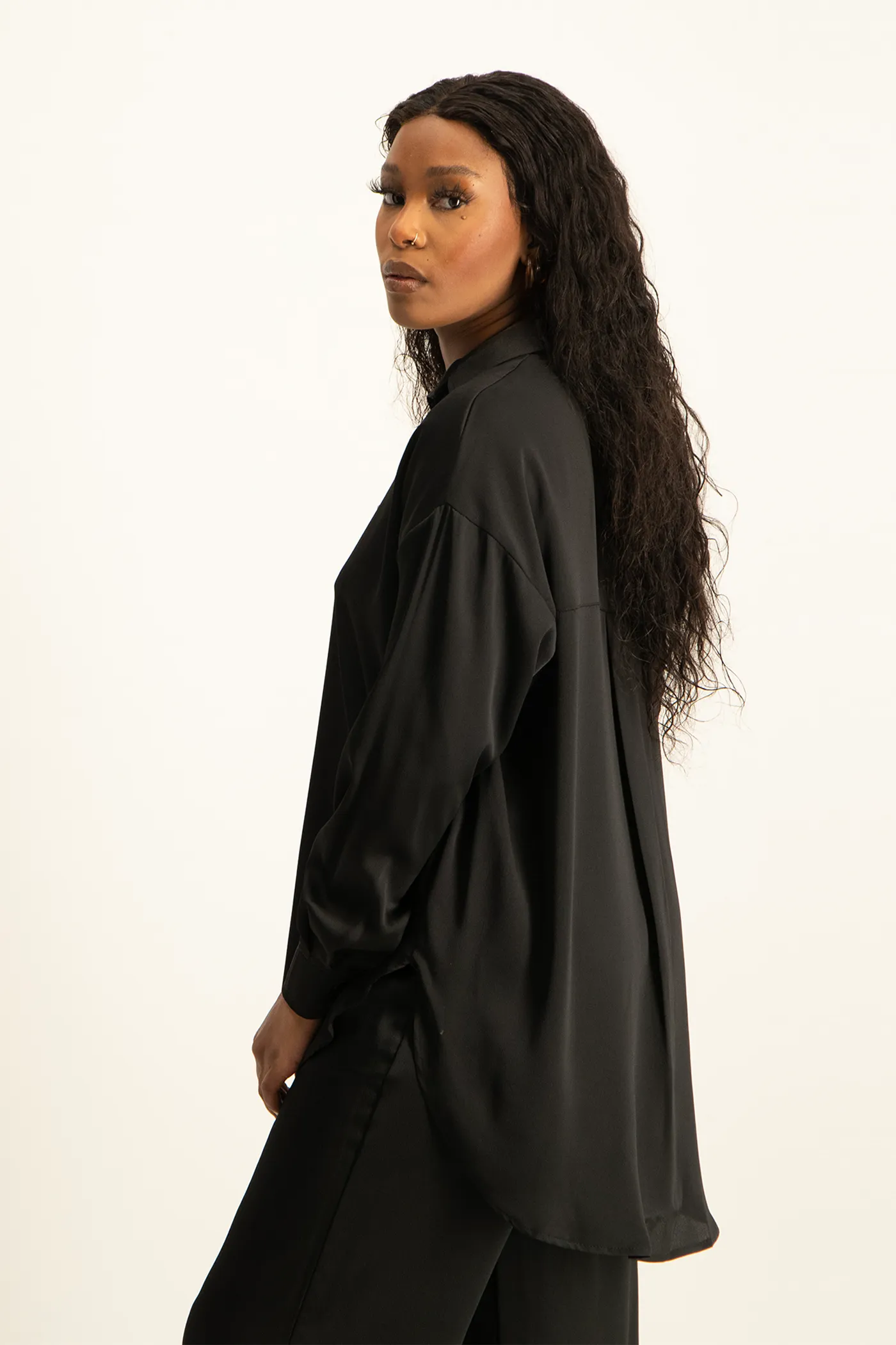 Dani Oversized Satin Shirt - Black