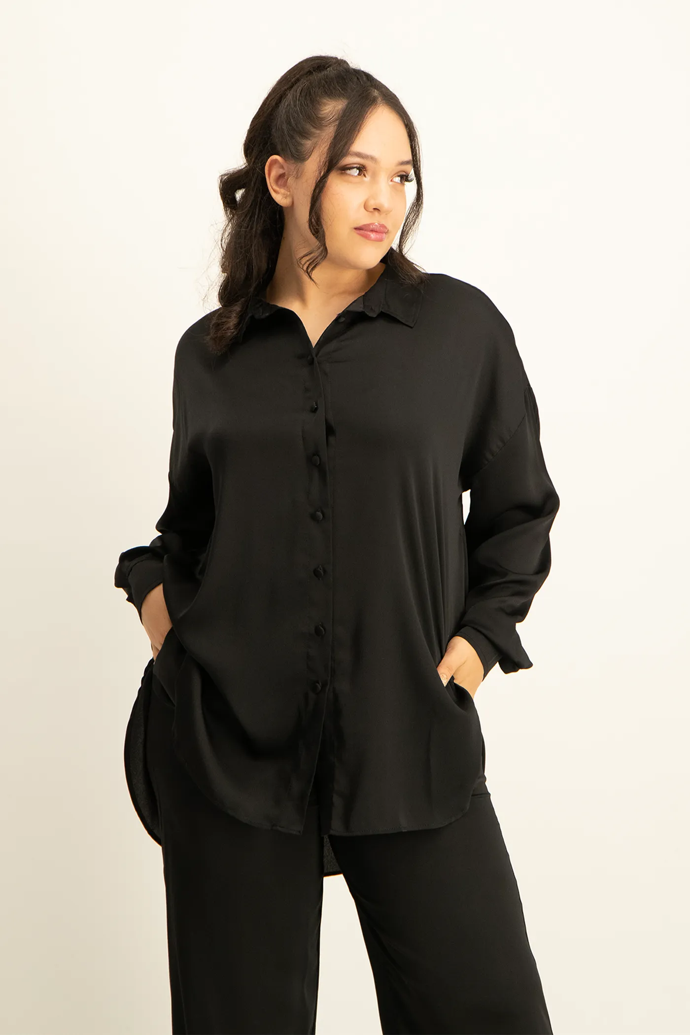 Dani Oversized Satin Shirt - Black