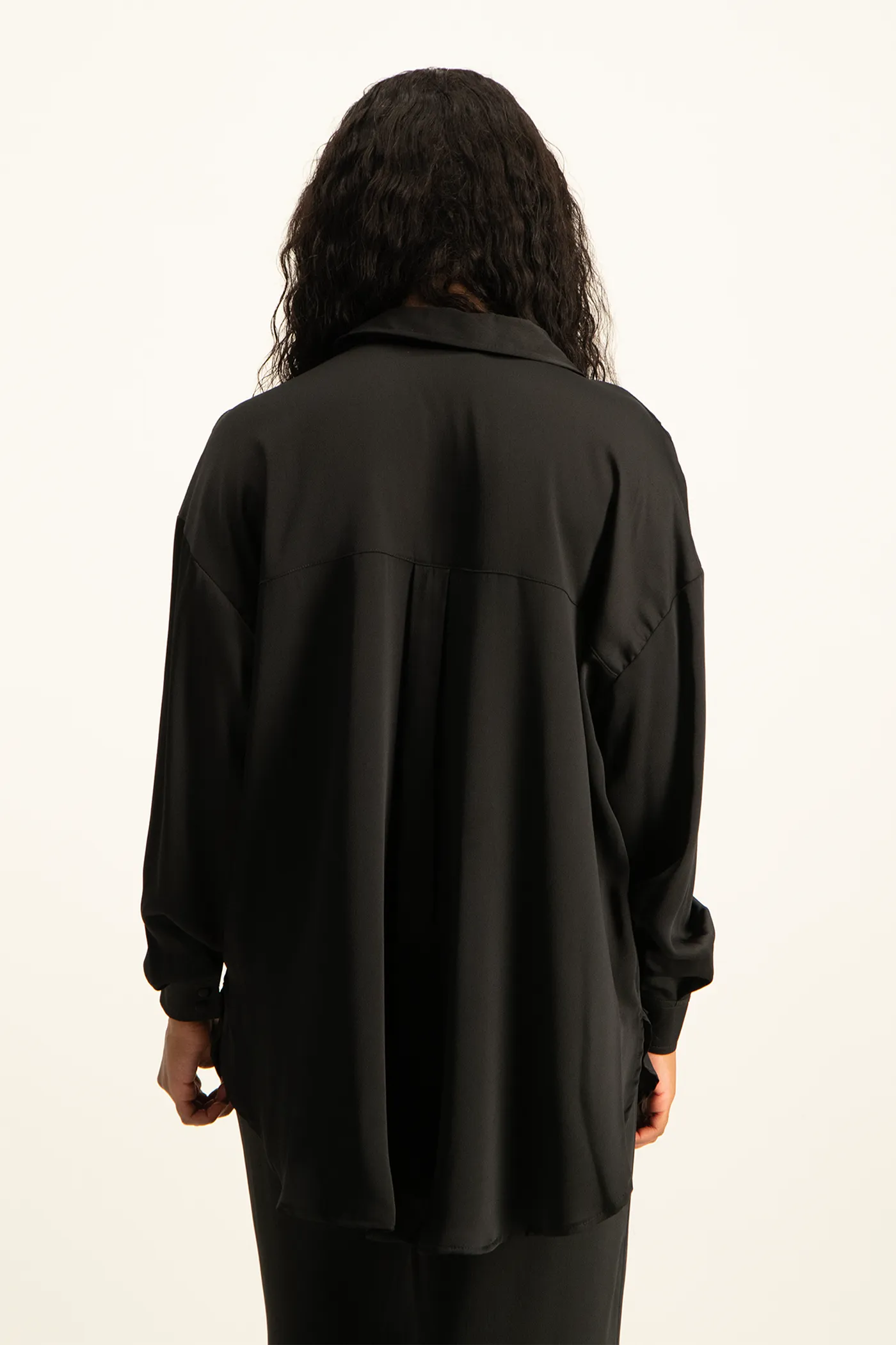 Dani Oversized Satin Shirt - Black