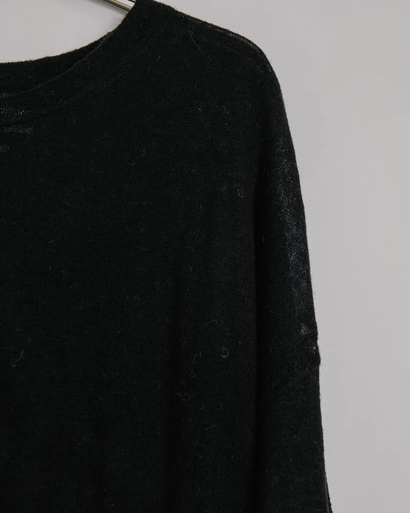 Flint Pullover in Black