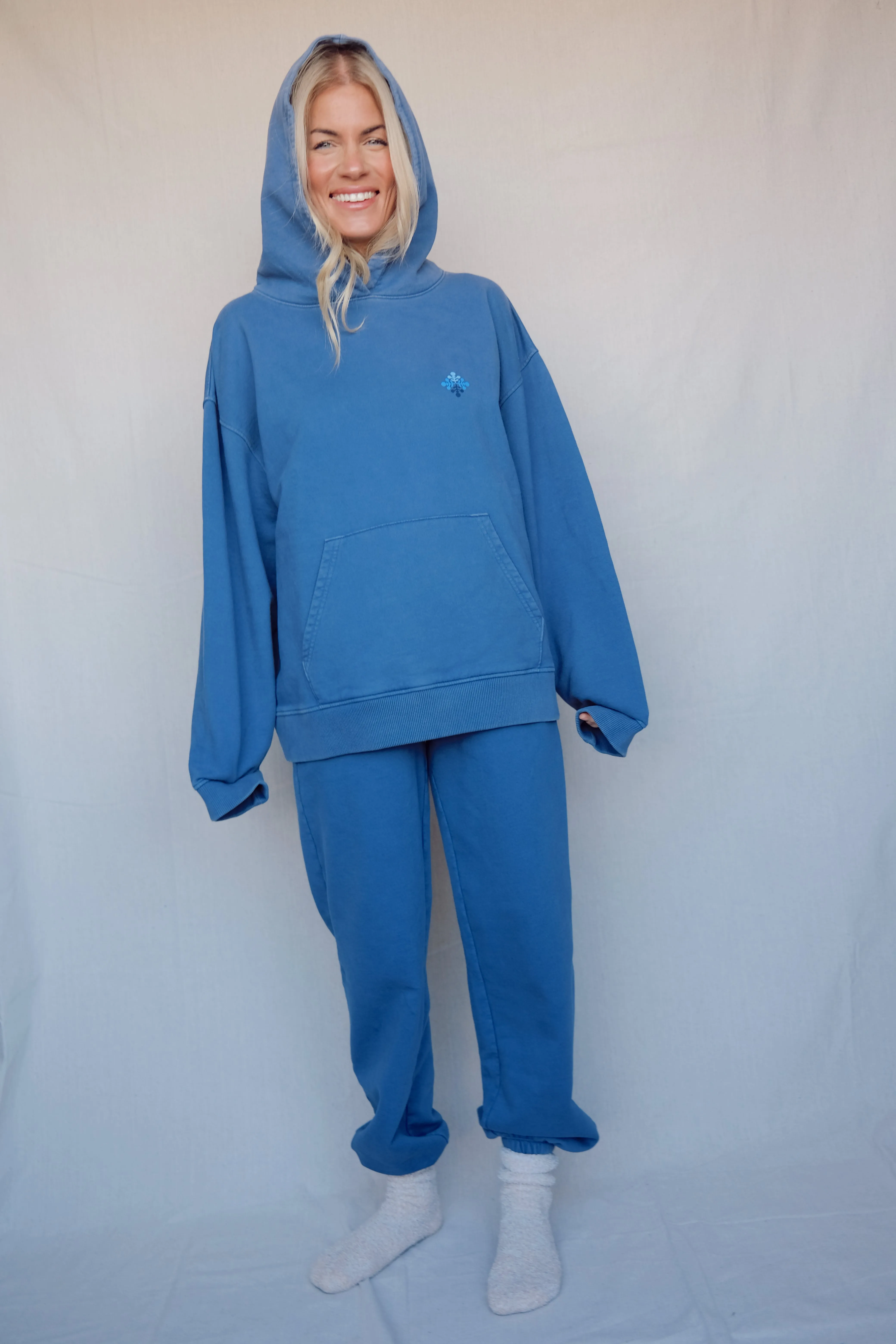 Vintage Fleece Hoodie - Snowflake