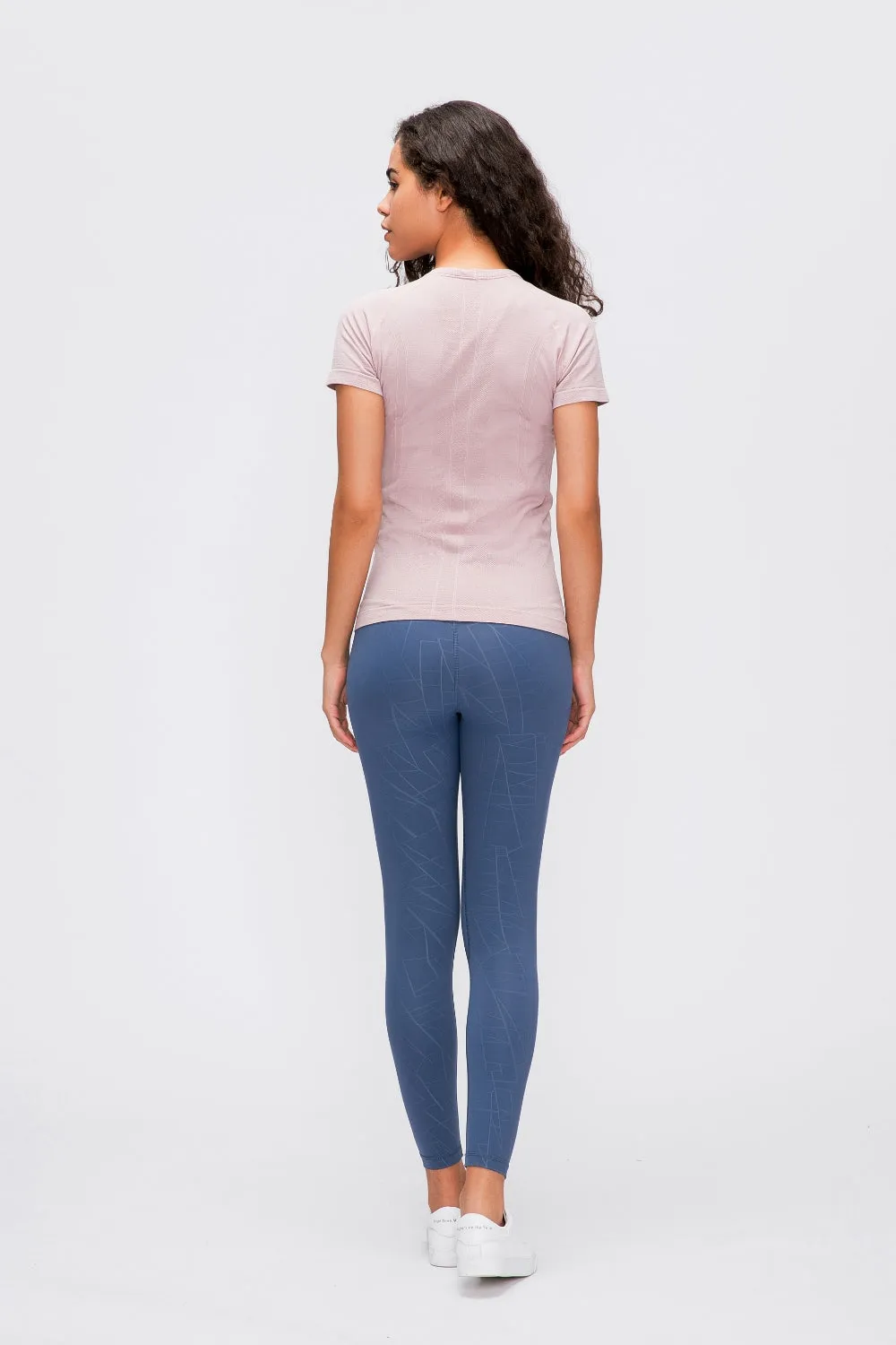 Women's Round Neck Short Sleeve Active T-Shirt