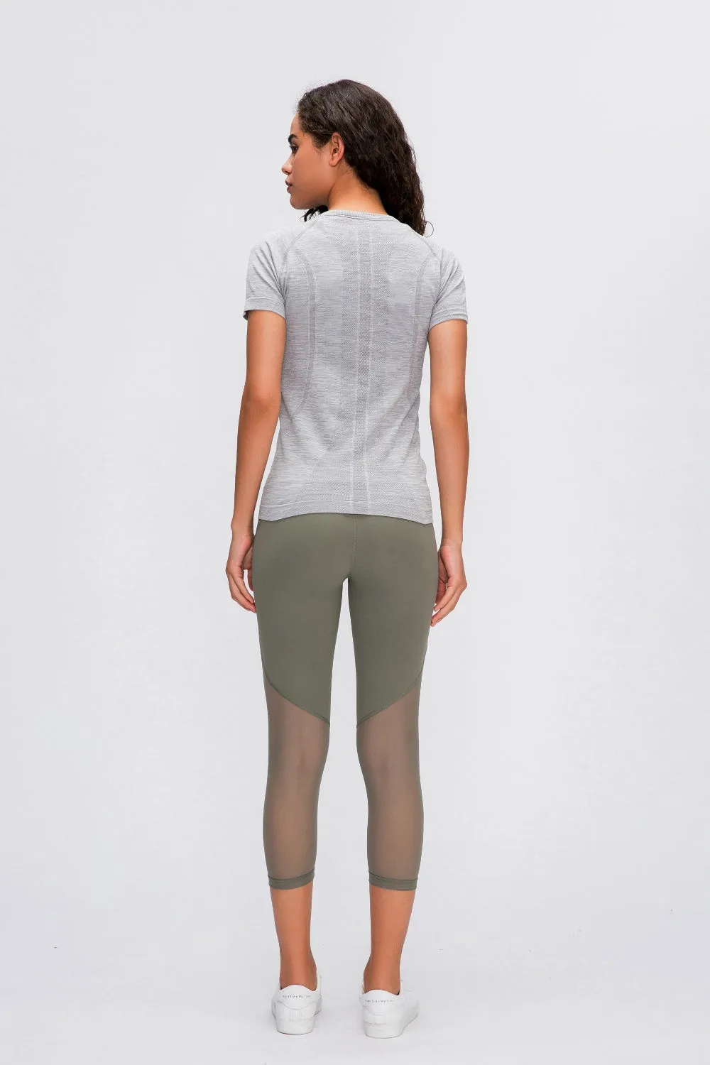 Women's Round Neck Short Sleeve Active T-Shirt
