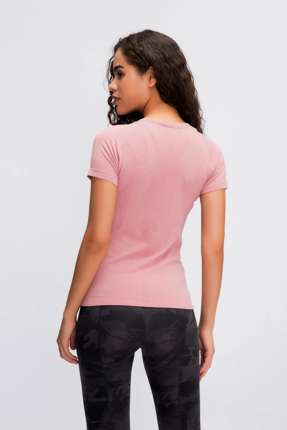 Women's Round Neck Short Sleeve Active T-Shirt
