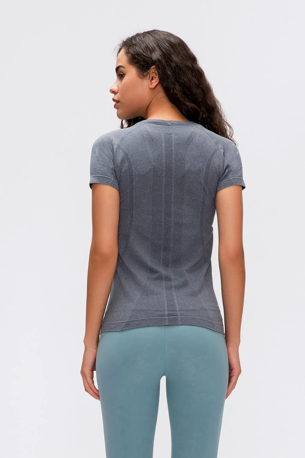 Women's Round Neck Short Sleeve Active T-Shirt