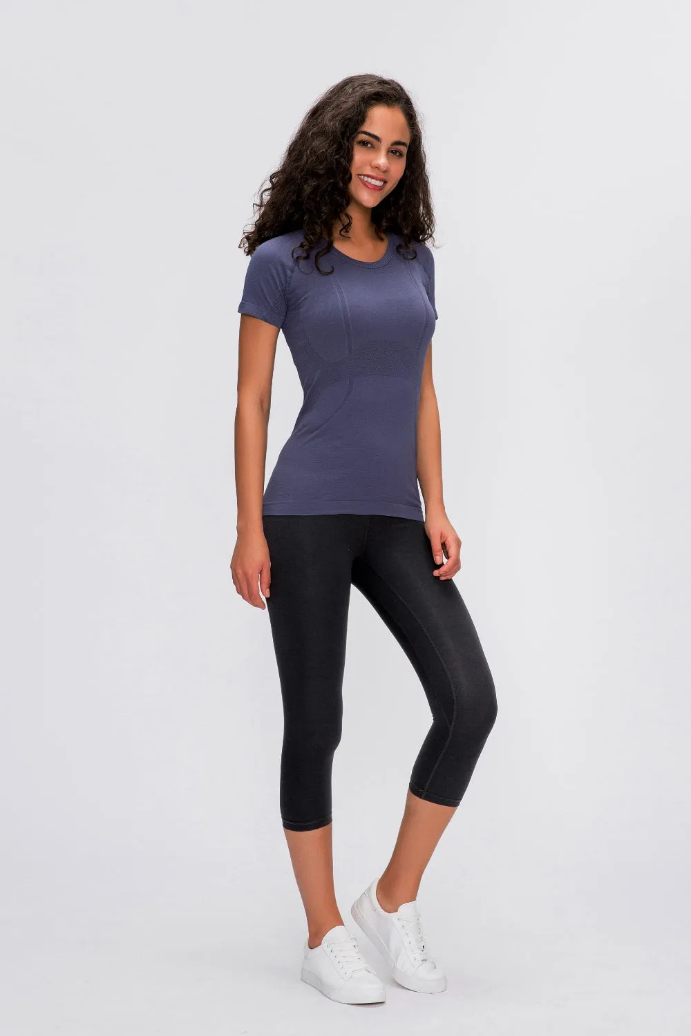Women's Round Neck Short Sleeve Active T-Shirt